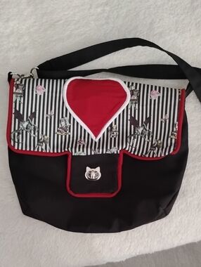 Gothic Alice Heart-Accent Cotton Canvas Messenger Bag.